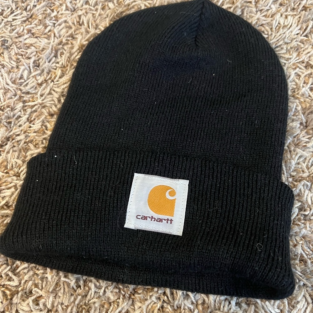 Carhartt black beanie